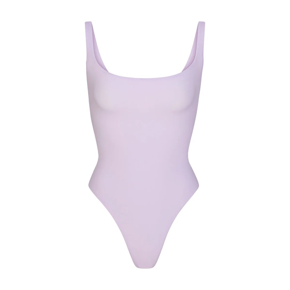 SKIMS FITS EVERYBODY SQUARE NECK BODYSUIT | LILY